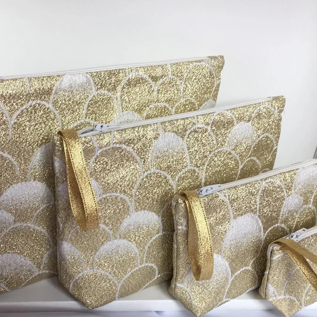Lot de 4 pochettes